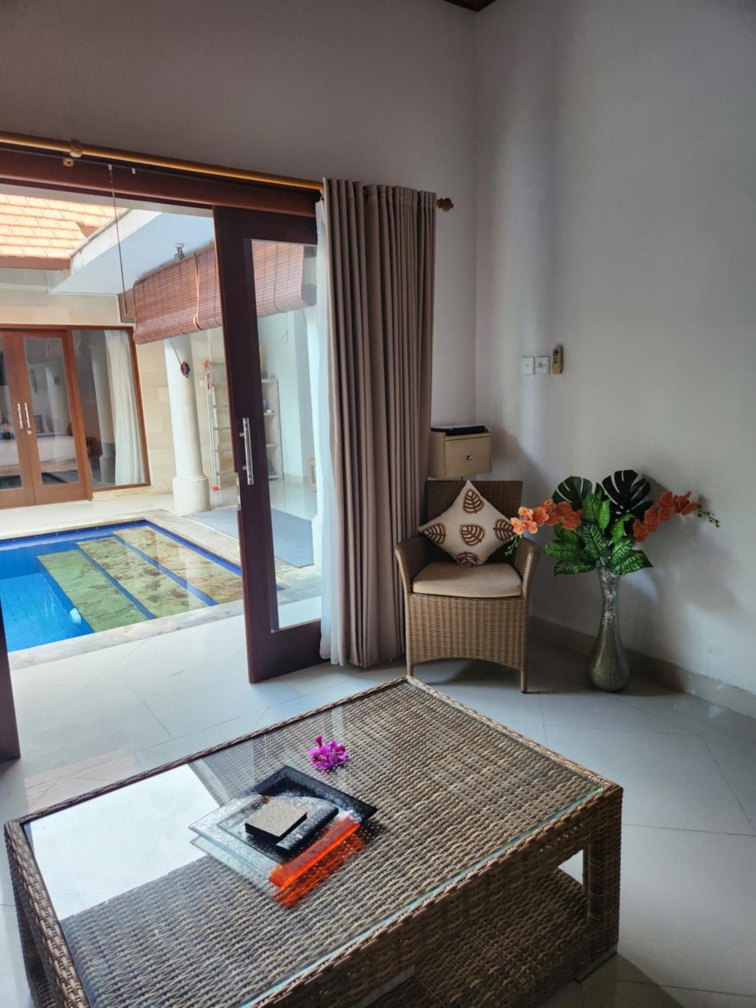 Taman Kesari Villas Sanur Esterno foto